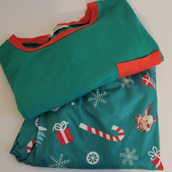 Hotouch Holiday Pajamas Womens Small Oversized Christmas Pajamas Pockets NWT - Picture 1 of 6